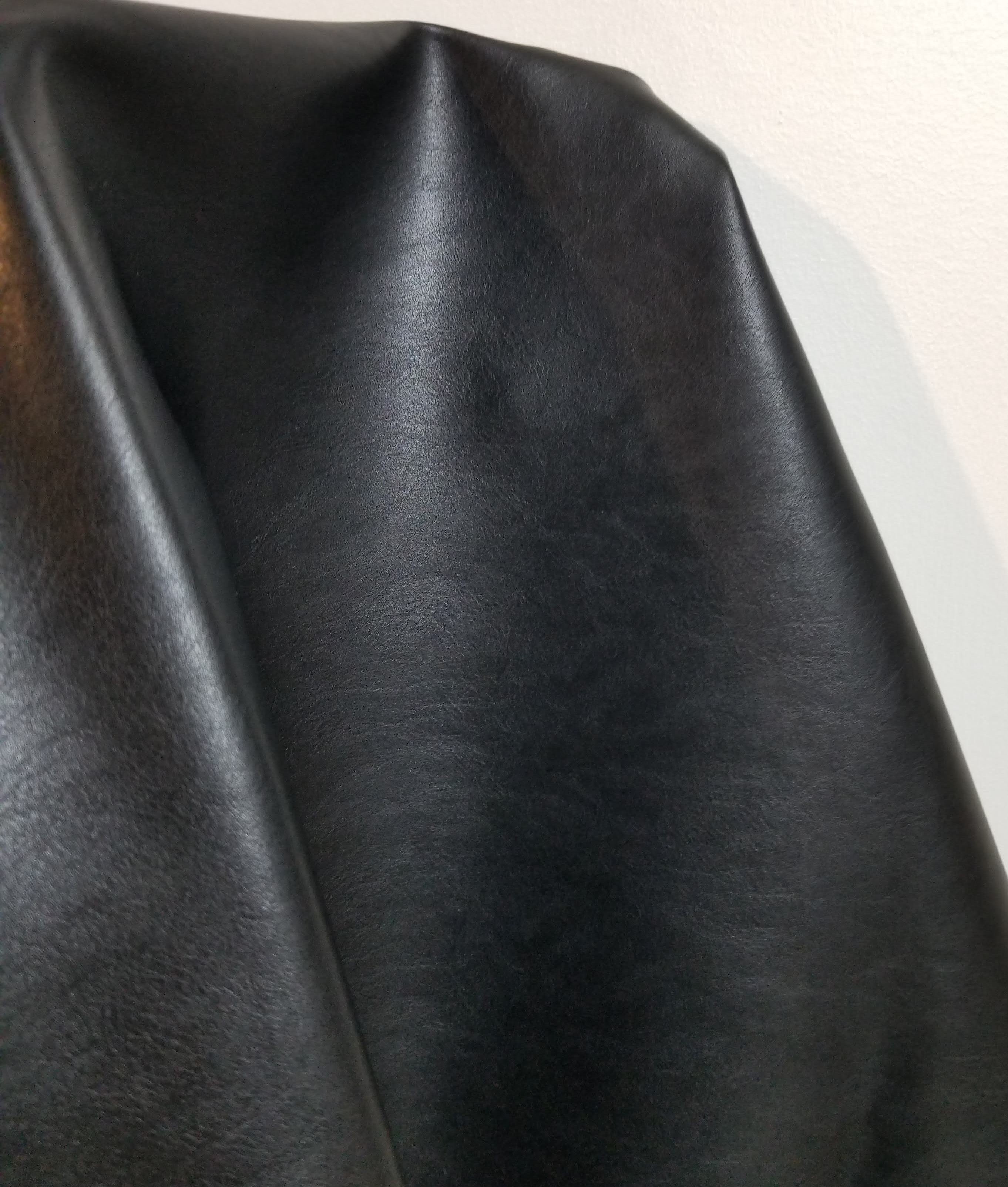 Black Smooth Faux Vegan leather – Veganlthr