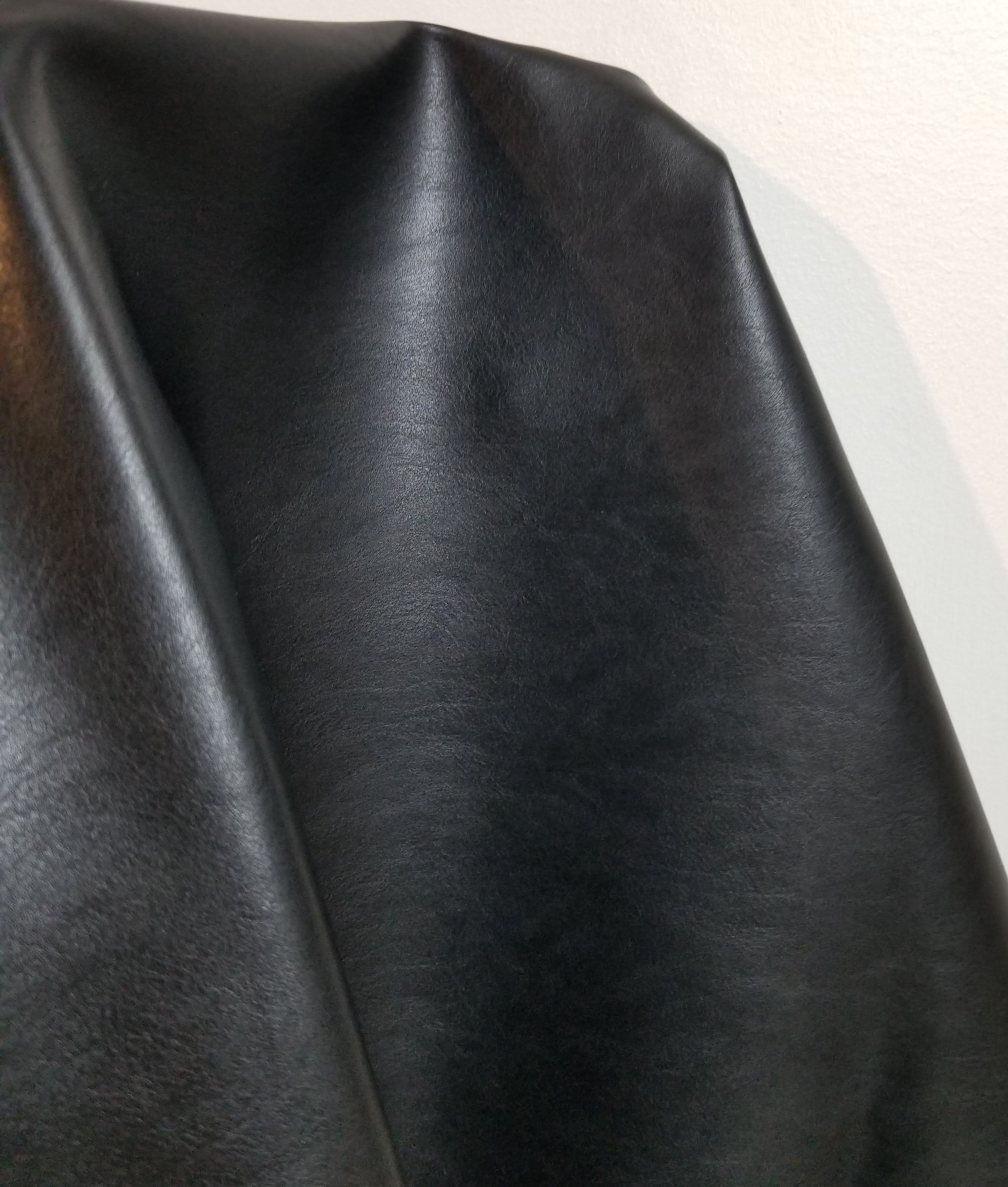  Faux vegan leather by the yard sheets distressed leather fabric for upholstery 30,000 Double Rubs vinyl sheets nappa leather crafts bookbinding books furniture fabrics uphilstery fuax material pu pleather faiux learher cruelty free nappa seat black smooth