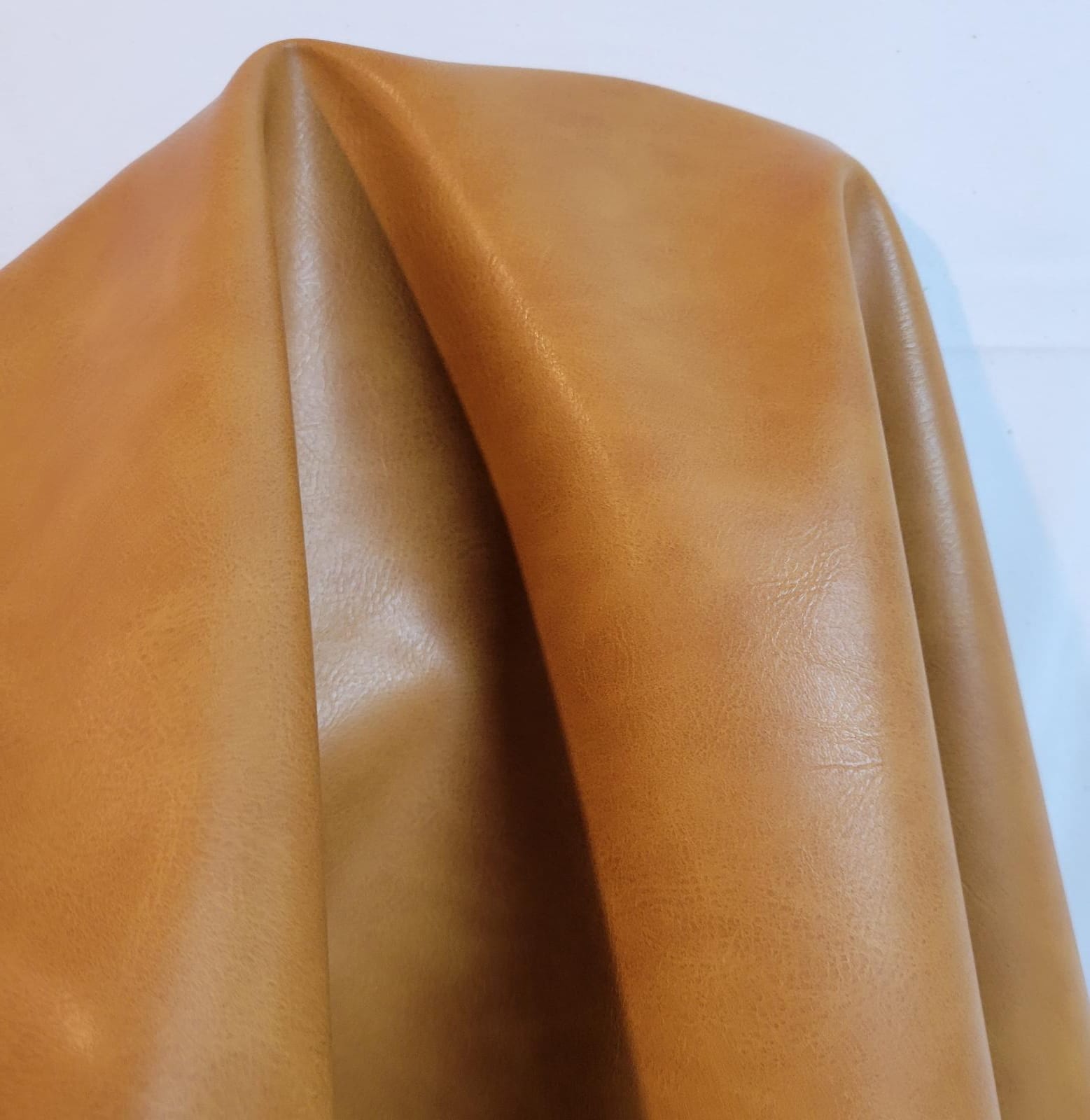  Faux vegan leather by the yard sheets distressed leather fabric for upholstery 30,000 Double Rubs vinyl sheets nappa leather crafts bookbinding books furniture fabrics uphilstery fuax material pu pleather faiux learher cruelty free nappa seat tan