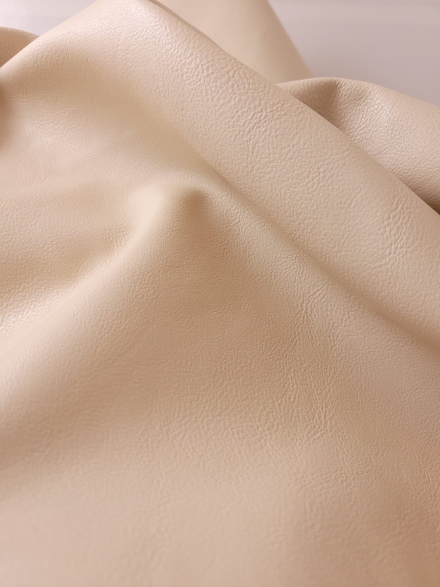  Faux vegan leather by the yard sheets distressed leather fabric for upholstery 30,000 Double Rubs vinyl sheets nappa leather crafts bookbinding books furniture fabrics uphilstery fuax material pu pleather faiux learher cruelty free nappa seat bone off white cream