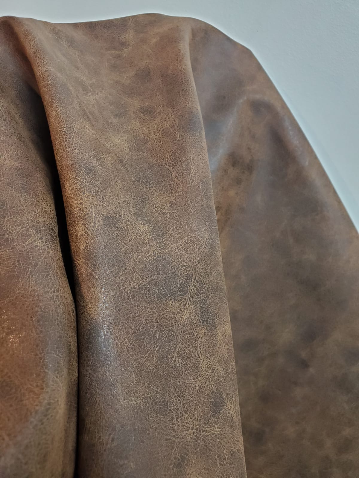 Brown Distressed Vintage Vegan leather – Veganlthr