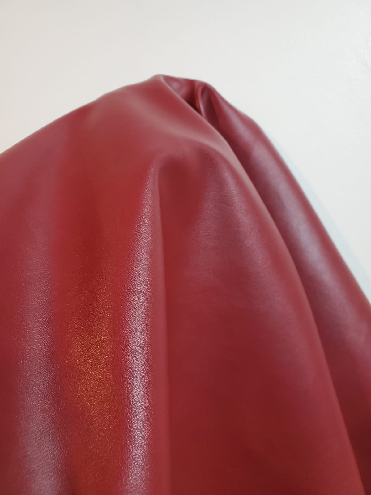  Faux vegan leather by the yard sheets distressed leather fabric for upholstery 30,000 Double Rubs vinyl sheets nappa leather crafts bookbinding books furniture fabrics uphilstery fuax material pu pleather faiux learher cruelty free nappa seat burgundy red maroon