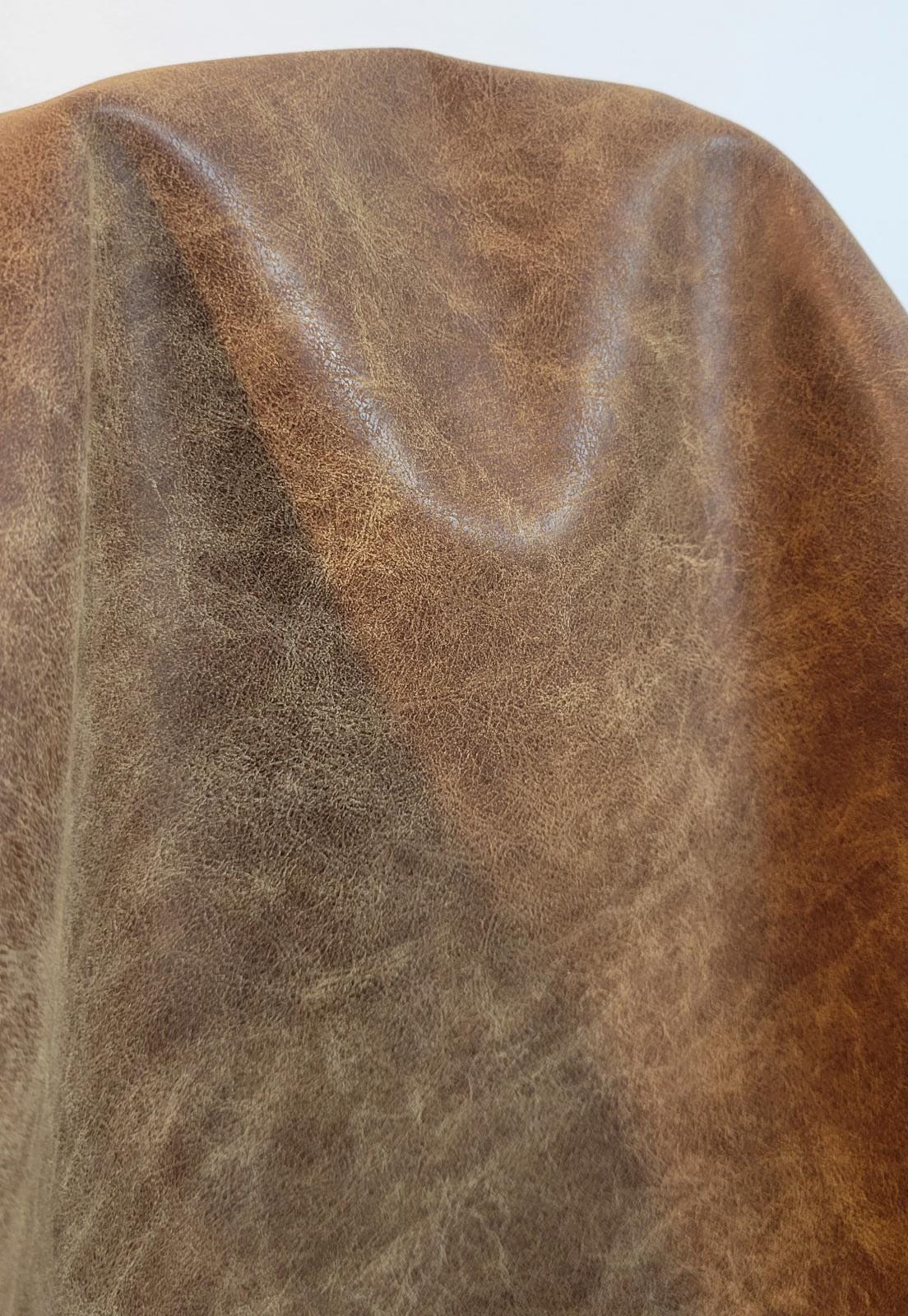 Chestnut Medium Tan Distressed Vintage Faux Vegan leather – Veganlthr